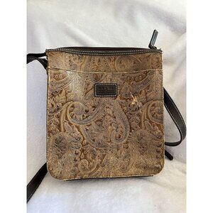 Relic Paisley Embossed Faux Leather Lined Crossbody Bag COOL LOOK TO IT
